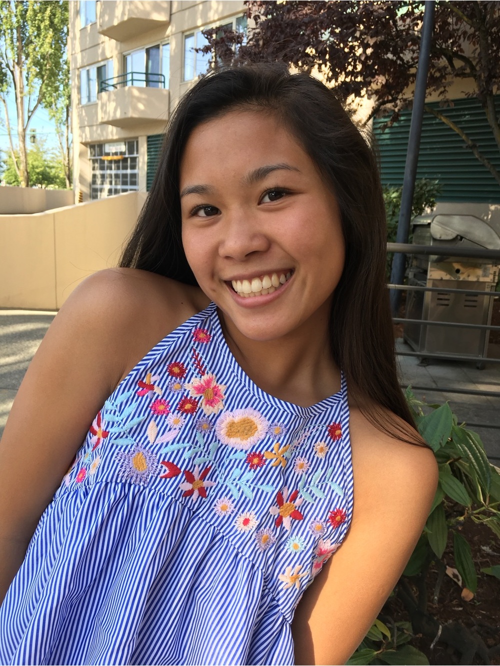 Flower tank blouse